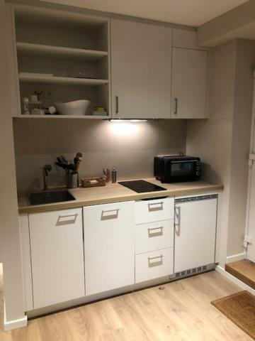 Sehr Schone Kleine Wohnung Elbnahe Mit Guten Parkmoglichkeiten ハンブルク エクステリア 写真